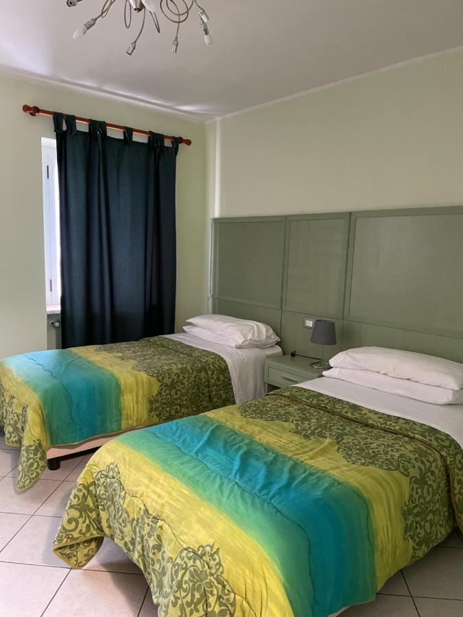 Casa Azzurra Camere Serravalle Sesia Buitenkant foto